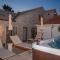Integra Hotel
