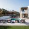 Garde Villa, with Private Pool, BBQ & Playground, By ThinkVilla - Roumelí