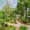 Dragonfly Beachfront Villas-Adult Only