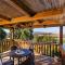 Foto: Beautiful Lake View Wooden House 37/53