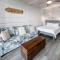 PB A108-Executive Studio Condo at Great Rates!