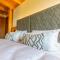 Graf Chiemo Suites - direkt am Chiemsee mit separatem Seezugang - 希明格