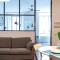 Lake, Stadium & Patio - Self Check-in & Remote Access - Como