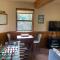 Cozy 3BR Dog-Friendly Cabin- Level 2 EV Chgr