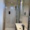 Lyall Apartment Hotel