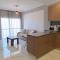 Luxury one bedroom - seafront