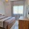 Luxury one bedroom - seafront