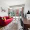 Modern Lillian St Apartments by GLOBALSTAY