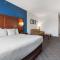 Comfort Suites Lombard - Addison