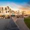 Modern Beachfront Studio- 133 Eden on the Bay - 开普敦