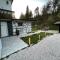Riverhouse apartment
