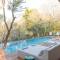 Thornybush Simbambili Lodge