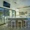 Beautiful Hotel in Desert Rose Resort - 2BD Sleeps
