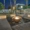 Beautiful Hotel in Desert Rose Resort - 2BD Sleeps