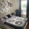 Comfy 3 Bed home in Walsall Perfect for a Getaway - Bescot