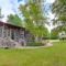 Upscale Earl Young Charlevoix Cottage with Deck!