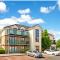Dublin Airport Large Superior Serviced Apartment - Sleeps 6