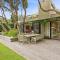Moonah Pool and Spa Retreat Portsea