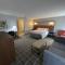 AmericInn by Wyndham Glendale Milwaukee