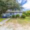 Gorgeous Centrally Located Ocean View 2 King, Huge Private Yard & Deck, Firepit, BBQ, & Game Tables - Миртл-Бич