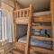 Modern Mountain Retreat with Views Ski, Golf and Hike - 天使之火