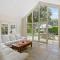 Portsea Hideaway Classic Style
