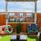 5 Min Walk to Beach, Sparkling Pool, Mins to Shops &outlet! 13 - Destin