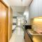 Simply Studio Room Gateway Park LRT City Bekasi Apartment By Travelio - 贝克西