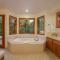 Summit Cabin - Oakhurst