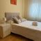 Apartamento Luxemburgo HUCA Oviedo - 奥维多