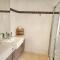 Cosy Family Retreat in Truganina