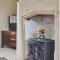 Lovedays Cottage, A Luxury 16th Century home in Painswick