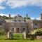 Idyllic 12 bedroom Country Home - Forres