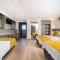 Lemon Hotel