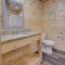 NEW BUILD-5BD-Hottub-WIFI-Theater-Pool Tble-ROKU - Pigeon Forge