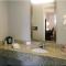 Travelodge by Wyndham Canton-Livonia Area, MI