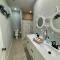 Lake Ozark's Lakefront Oasis with Fireplace, Game Room, Theater & More! - أوساغ بيتش