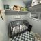 Lake Ozark's Lakefront Oasis with Fireplace, Game Room, Theater & More! - أوساغ بيتش