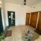 Sunny furnished apt in Mohandessin off Lebnan - 开罗