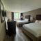 Town Inn