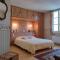 Holiday Home in Cazouls with Pool & Vineyards