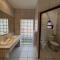 B Shocked Manor - Lux Suites - 开普敦