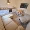 Crescent View, SK17 6DU