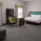 Hampton Inn and Suites Seattle - Airport / 28th Avenue