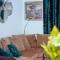 Private Double room in a new build flat, Reading - Shinfield
