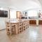 Nice Home In Orgosolo With Wifi - 奥尔戈索洛