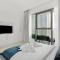 Luxury and Elegant 2BR with Burj Khalifa View - Dubaj