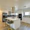 Spacious Las Vegas Getaway with Private Pool and Spa! - لاس فيغاس