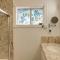 Spacious Las Vegas Getaway with Private Pool and Spa! - لاس فيغاس