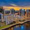 Nice Waterfront 2BR River View Walk to City